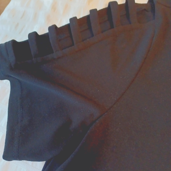 Michael Kors Black Top Size Small - Picture 2 of 5